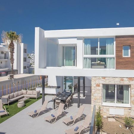 Kube Luxury Villas Ayia Napa Bagian luar foto