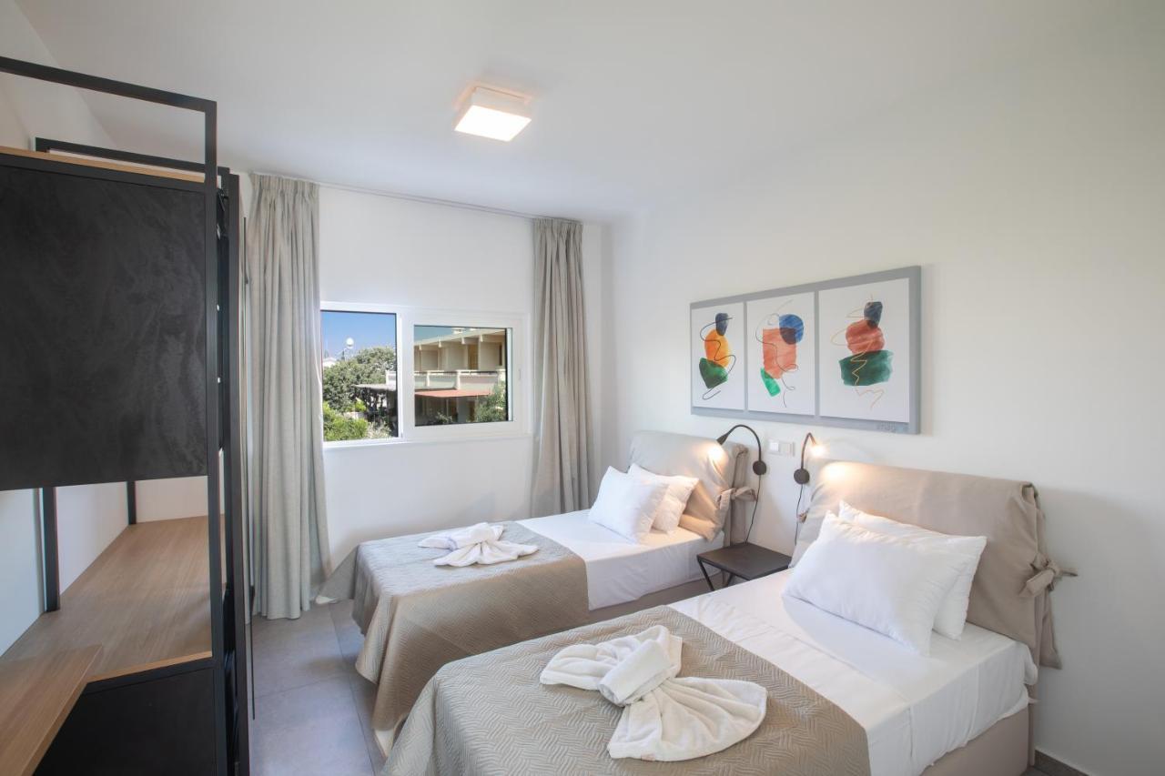 Kube Luxury Villas Ayia Napa Bagian luar foto