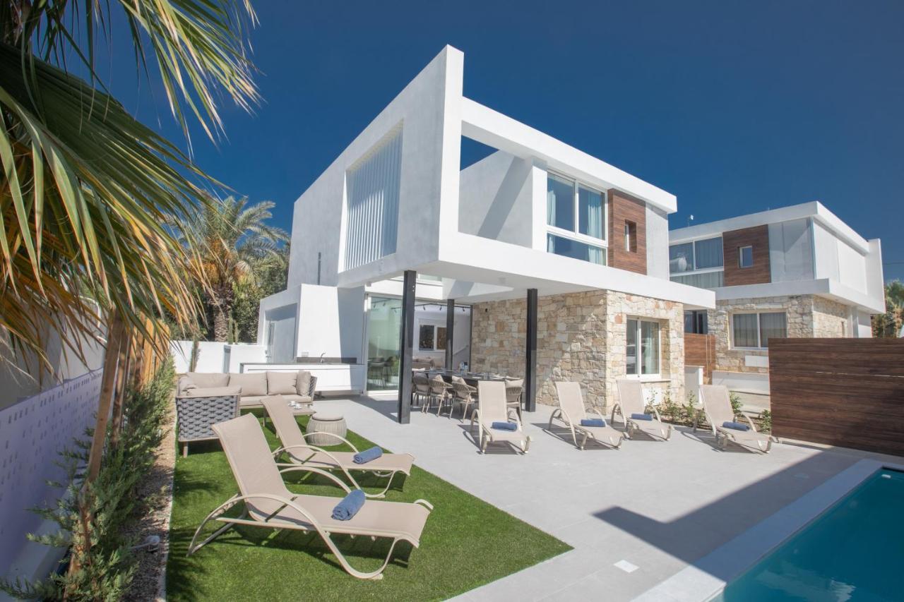 Kube Luxury Villas Ayia Napa Bagian luar foto