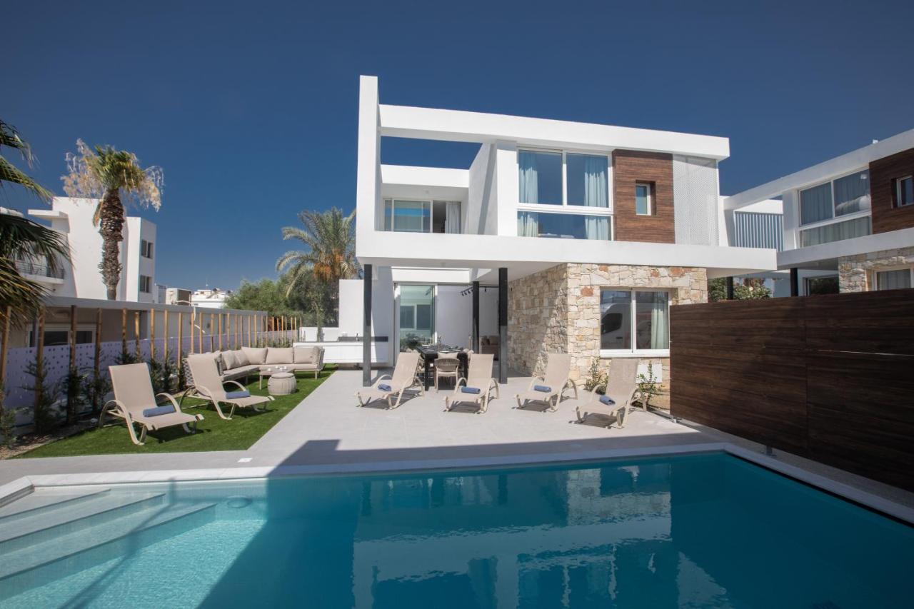 Kube Luxury Villas Ayia Napa Bagian luar foto