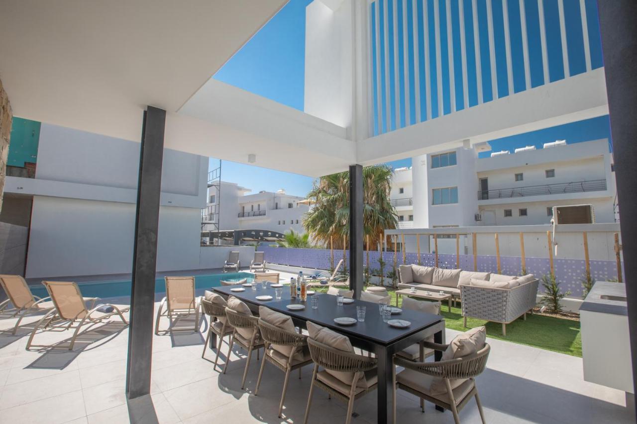 Kube Luxury Villas Ayia Napa Bagian luar foto