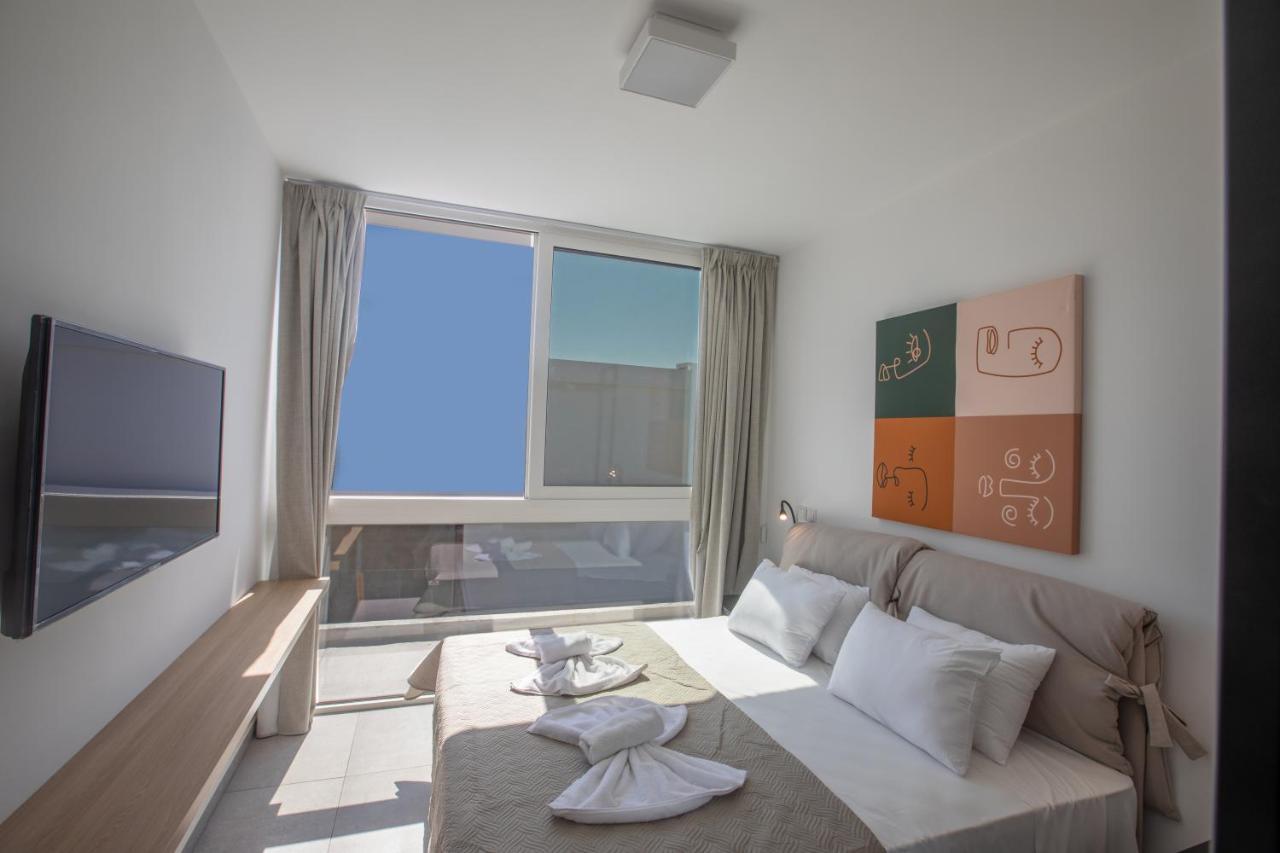 Kube Luxury Villas Ayia Napa Bagian luar foto