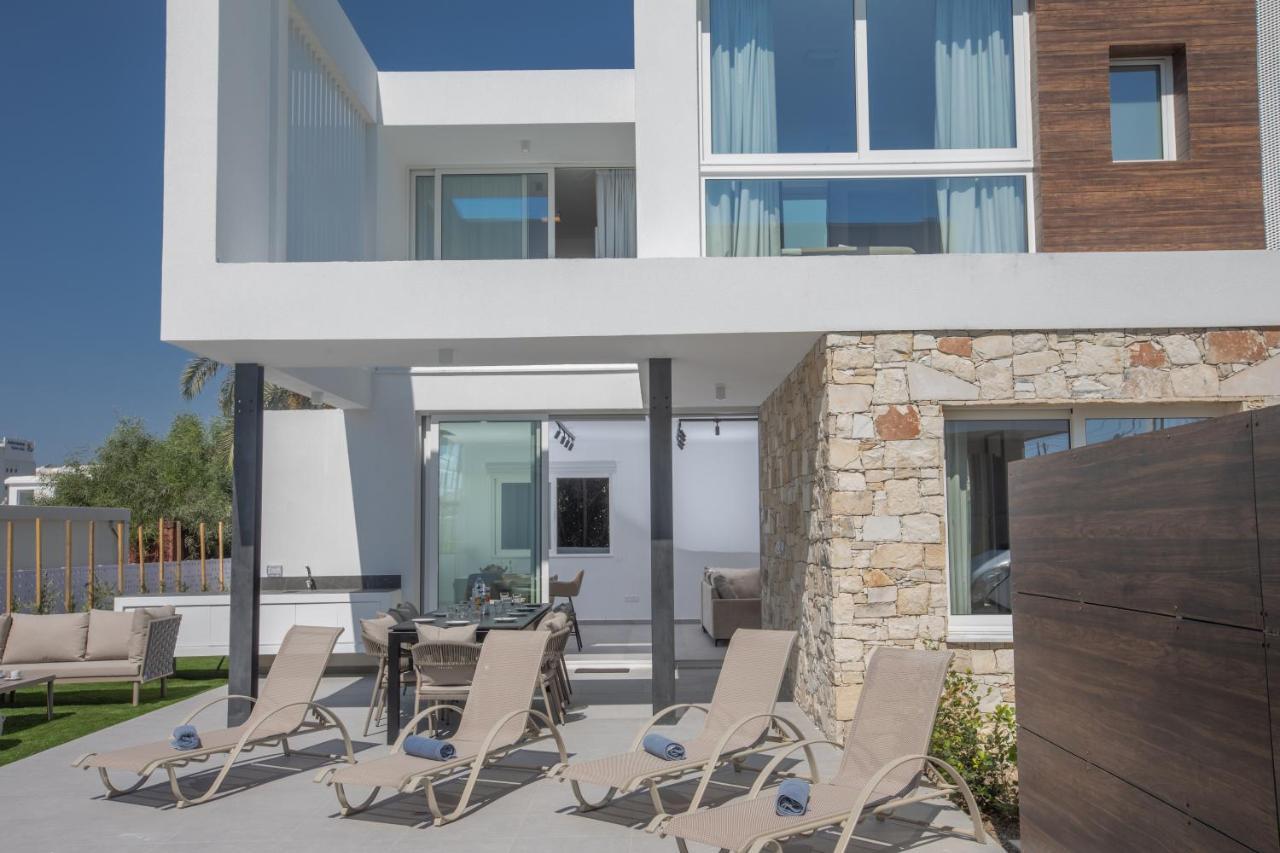 Kube Luxury Villas Ayia Napa Bagian luar foto