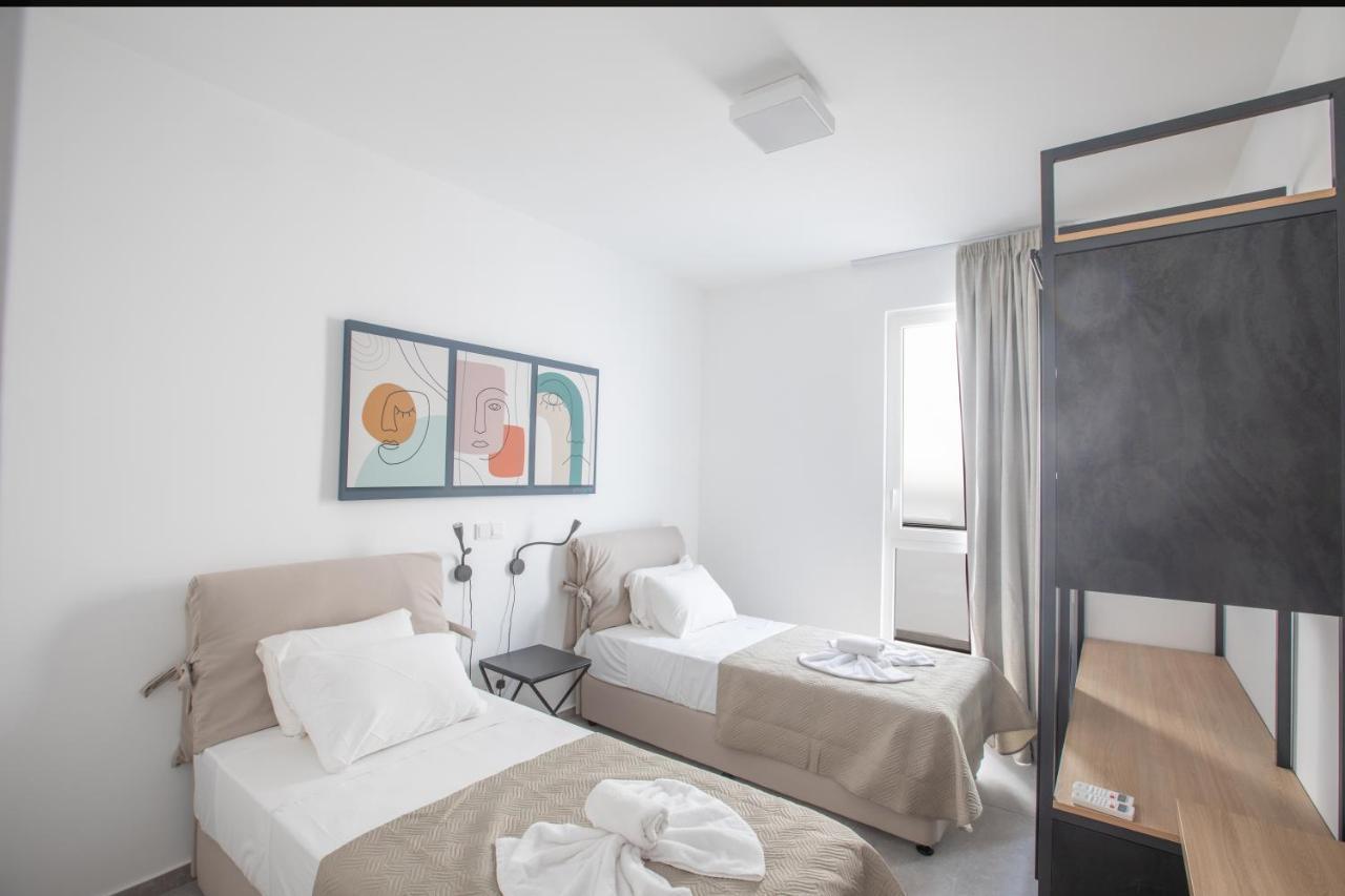 Kube Luxury Villas Ayia Napa Bagian luar foto