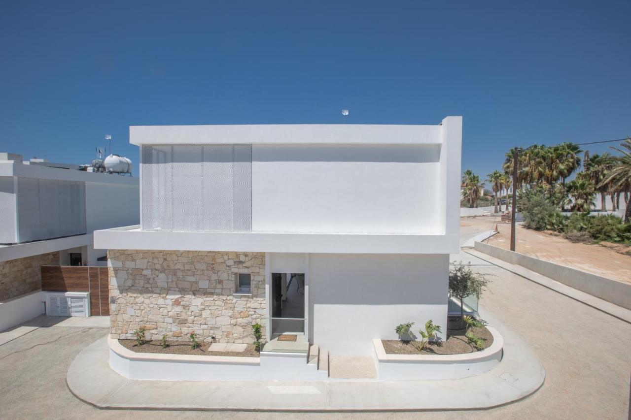 Kube Luxury Villas Ayia Napa Bagian luar foto